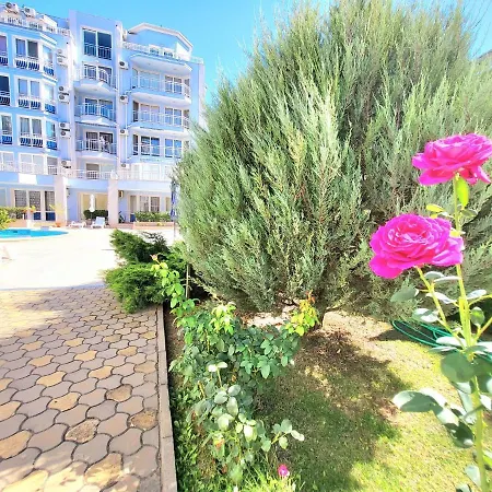 1 Bedroom In Sunny Dream Complex *