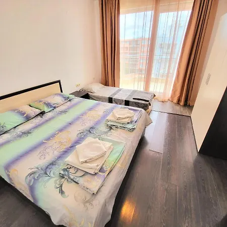 1 Bedroom In Sunny Dream Complex Apartament